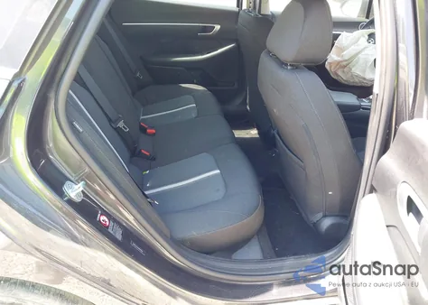 2021 Hyundai Sonata Se z USA, uszkodzony, nr VIN 5NPEG4JA3MH117824